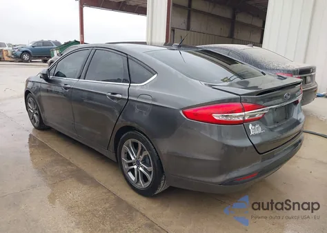2017 Ford Fusion S z USA, uszkodzony, nr VIN 3FA6P0G75HR397506
